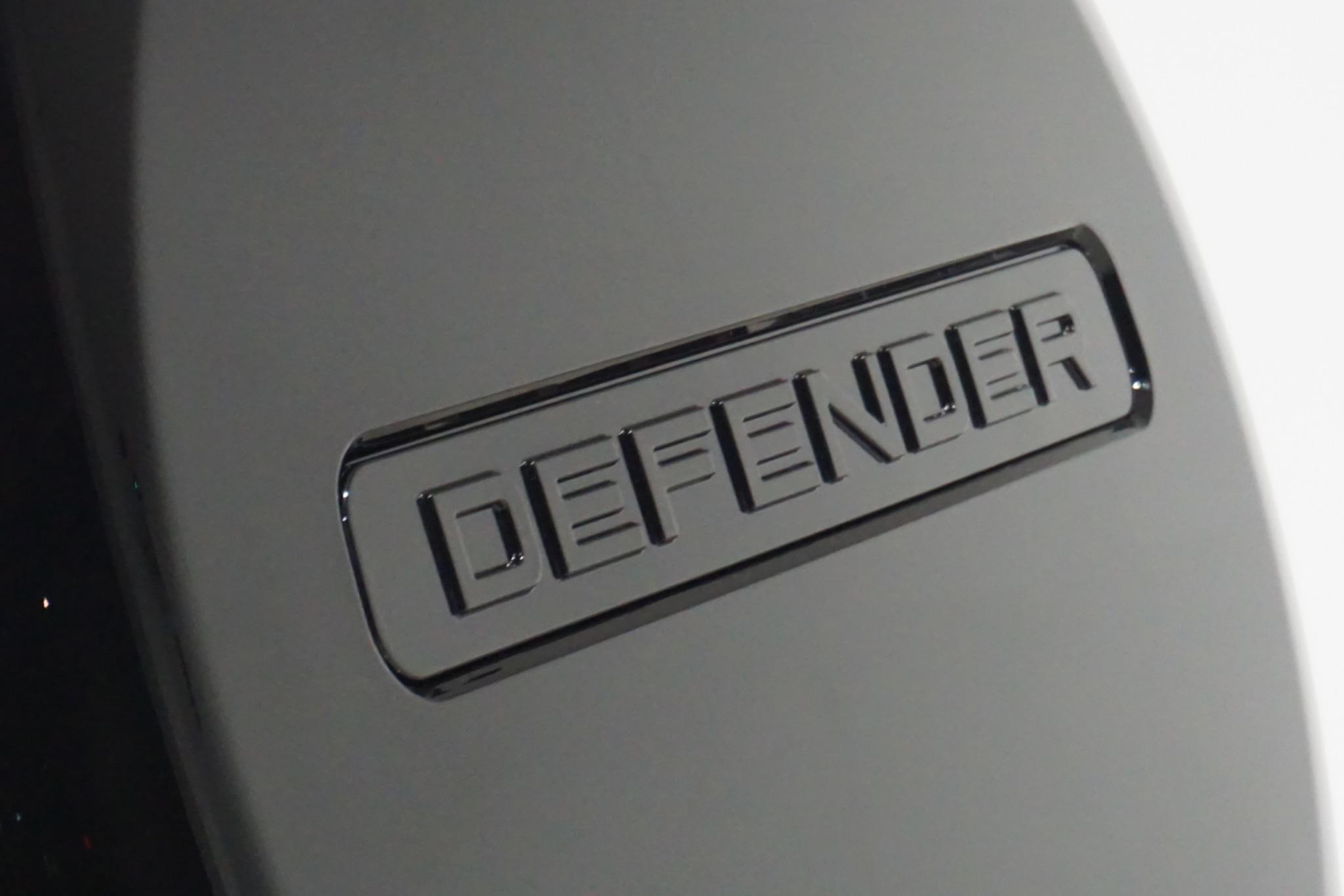 Land Rover Defender 110 5.0 P525 V8 Auto 4WD Euro 6 (s/s) 5dr